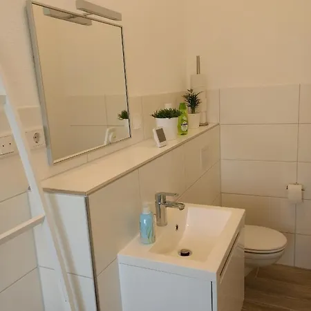 Apartment Strietpartment - 2 Schlafzimmer, Viel Raum Und Ruhe *